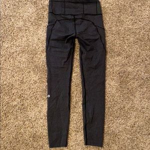Fast and free lululemon leggings